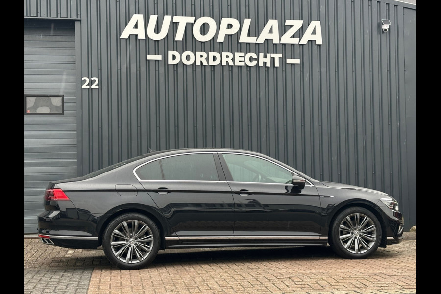 Volkswagen Passat 1.5 TSI Elegance Business R Line