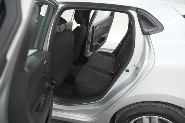 Renault Clio TCe 90 Zen | Navigatie | Elektrische ramen | Apple Carplay Renault Clio TCe 90 Zen | Navigatie | Elektrische ramen | Apple Carplay