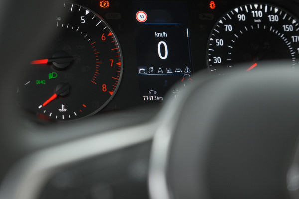 Renault Clio TCe 90 Zen | Navigatie | Elektrische ramen | Apple Carplay Renault Clio TCe 90 Zen | Navigatie | Elektrische ramen | Apple Carplay