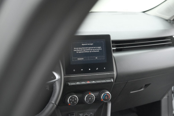 Renault Clio TCe 90 Zen | Navigatie | Elektrische ramen | Apple Carplay Renault Clio TCe 90 Zen | Navigatie | Elektrische ramen | Apple Carplay
