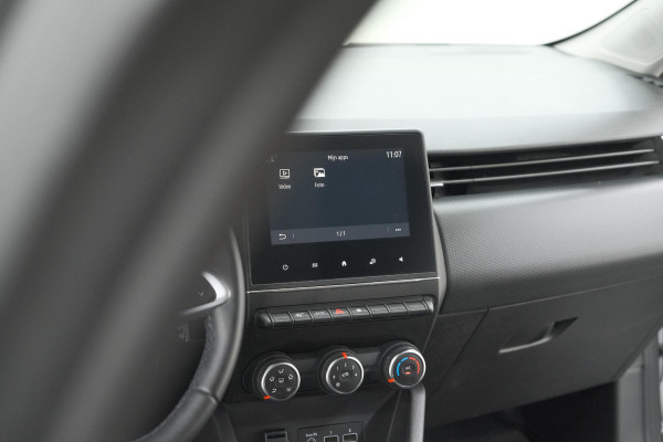 Renault Clio TCe 90 Zen | Navigatie | Elektrische ramen | Apple Carplay Renault Clio TCe 90 Zen | Navigatie | Elektrische ramen | Apple Carplay