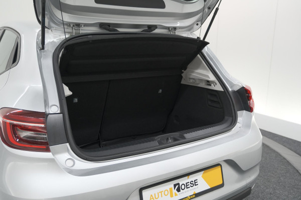 Renault Clio TCe 90 Zen | Navigatie | Elektrische ramen | Apple Carplay Renault Clio TCe 90 Zen | Navigatie | Elektrische ramen | Apple Carplay