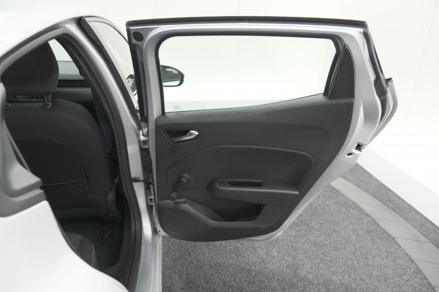 Renault Clio TCe 90 Zen | Navigatie | Elektrische ramen | Apple Carplay Renault Clio TCe 90 Zen | Navigatie | Elektrische ramen | Apple Carplay