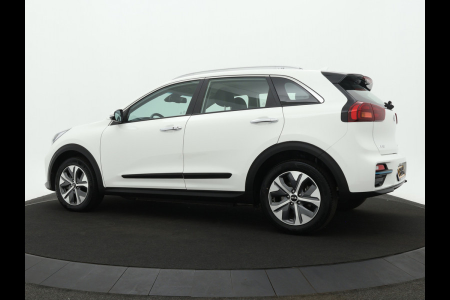 Kia e-Niro DynamicLine 39.2kWh - SOH 97,2% - Apple CarPlay/Android Auto - Achteruitrijcamera - Cruise Control - Navigatie - Climate Control - Fabrieksgarantie tot 05-2028