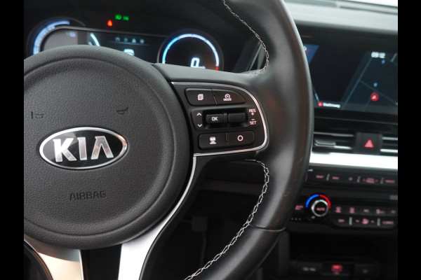 Kia e-Niro DynamicLine 39.2kWh - SOH 97,2% - Apple CarPlay/Android Auto - Achteruitrijcamera - Cruise Control - Navigatie - Climate Control - Fabrieksgarantie tot 05-2028