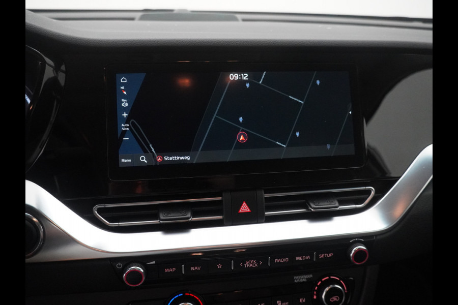 Kia e-Niro DynamicLine 39.2kWh - SOH 97,2% - Apple CarPlay/Android Auto - Achteruitrijcamera - Cruise Control - Navigatie - Climate Control - Fabrieksgarantie tot 05-2028