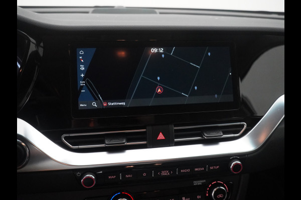 Kia e-Niro DynamicLine 39.2kWh - SOH 97,2% - Apple CarPlay/Android Auto - Achteruitrijcamera - Cruise Control - Navigatie - Climate Control - Fabrieksgarantie tot 05-2028