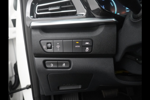 Kia e-Niro DynamicLine 39.2kWh - SOH 97,2% - Apple CarPlay/Android Auto - Achteruitrijcamera - Cruise Control - Navigatie - Climate Control - Fabrieksgarantie tot 05-2028