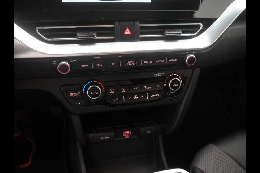 Kia e-Niro DynamicLine 39.2kWh - SOH 97,2% - Apple CarPlay/Android Auto - Achteruitrijcamera - Cruise Control - Navigatie - Climate Control - Fabrieksgarantie tot 05-2028