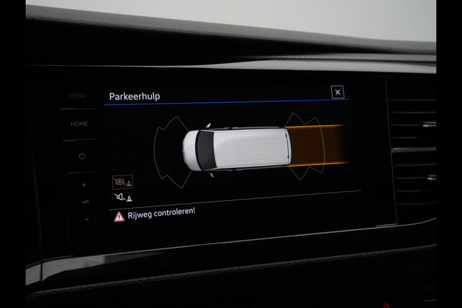 Volkswagen Transporter 2.0 TDI 150pk DSG L2H1 28 Bulli Acc Pdc Led Leer Virtual cockpit Carplay