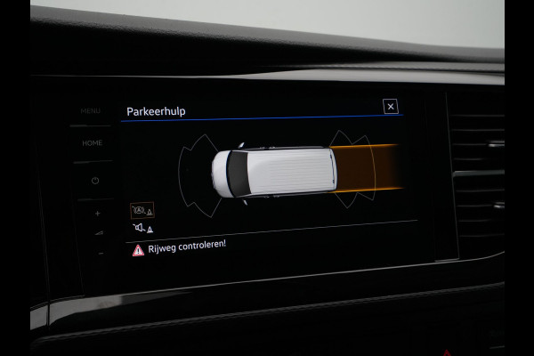 Volkswagen Transporter 2.0 TDI 150pk DSG L2H1 28 Bulli Acc Pdc Led Leer Virtual cockpit Carplay
