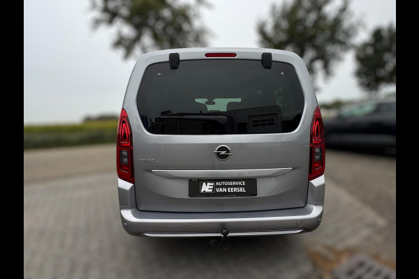 Opel Combo Tour 1.2 Turbo L2H1 Edition 7p. TREKHAAK / CAMERA / VOORRUIT VERW. / NAVI / CRUISE / WARNINGSPOTS / STUURVERW. / PDC