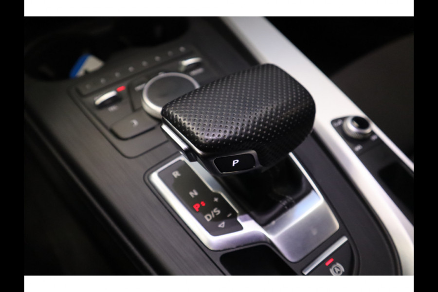 Audi A5 Sportback 35 TFSI Sport S-line edition Cruise Climate Navi N Gloss Black wielen
