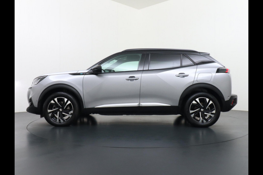 Peugeot e-2008 EV GT Pack 50 kWh VAN: 21.900,- VOOR: 19.877,- UW HERFST VOORDDEL: 2.023,- EURO 3 FASE LADEN!| RIJLAAR GEPRIJSD INCL. 12MND BOVAG