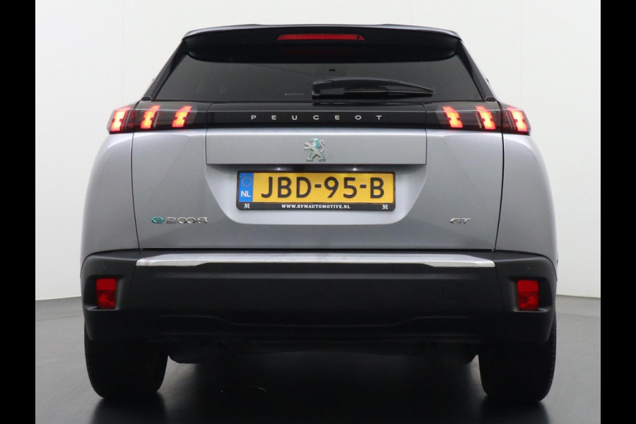 Peugeot e-2008 EV GT Pack 50 kWh VAN: 21.900,- VOOR: 19.877,- UW HERFST VOORDDEL: 2.023,- EURO 3 FASE LADEN!| RIJLAAR GEPRIJSD INCL. 12MND BOVAG