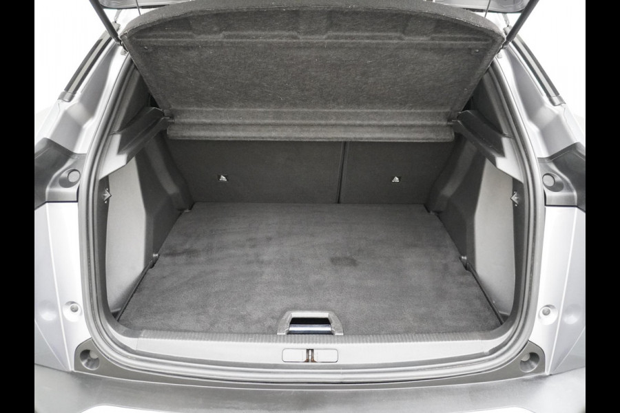Peugeot e-2008 EV GT Pack 50 kWh VAN: 21.900,- VOOR: 19.877,- UW HERFST VOORDDEL: 2.023,- EURO 3 FASE LADEN!| RIJLAAR GEPRIJSD INCL. 12MND BOVAG