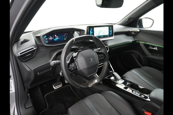 Peugeot e-2008 EV GT Pack 50 kWh VAN: 21.900,- VOOR: 19.877,- UW HERFST VOORDDEL: 2.023,- EURO 3 FASE LADEN!| RIJLAAR GEPRIJSD INCL. 12MND BOVAG