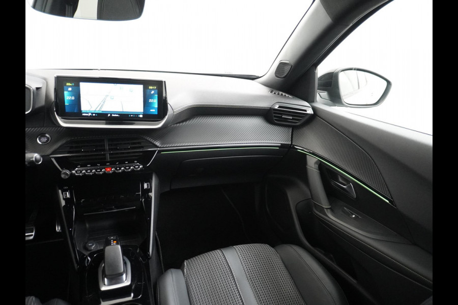Peugeot e-2008 EV GT Pack 50 kWh VAN: 21.900,- VOOR: 19.877,- UW HERFST VOORDDEL: 2.023,- EURO 3 FASE LADEN!| RIJLAAR GEPRIJSD INCL. 12MND BOVAG