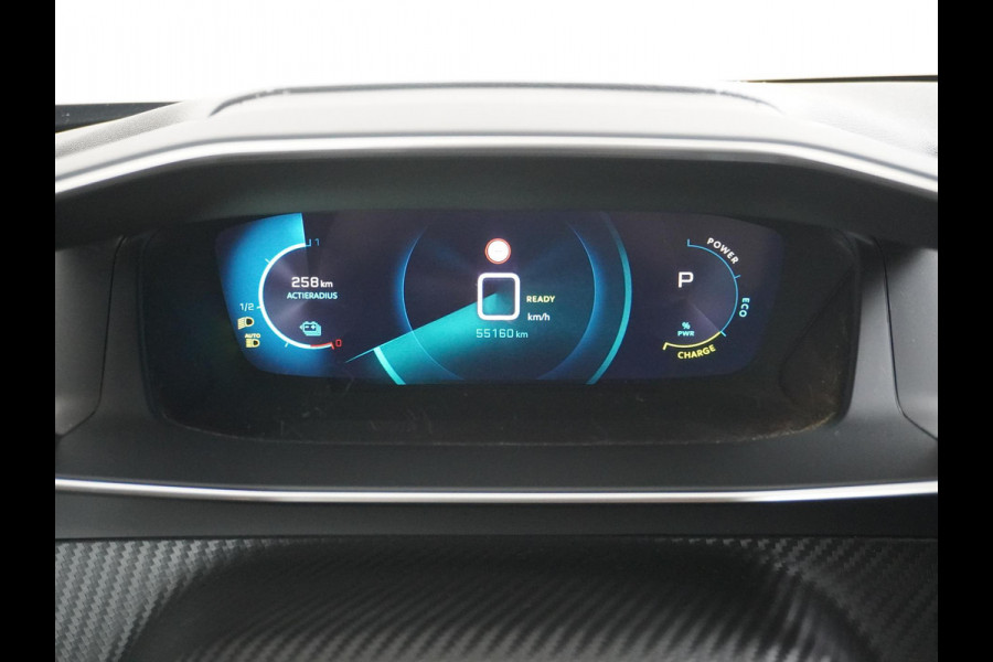 Peugeot e-2008 EV GT Pack 50 kWh VAN: 21.900,- VOOR: 19.877,- UW HERFST VOORDDEL: 2.023,- EURO 3 FASE LADEN!| RIJLAAR GEPRIJSD INCL. 12MND BOVAG