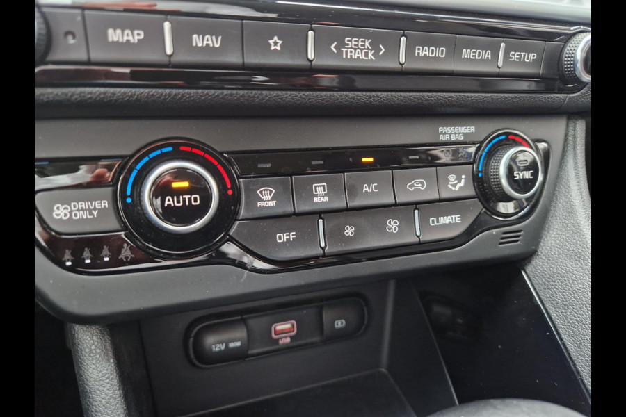 Kia Niro 1.6 GDi Hybrid DynamicLine Automaat | Navi | Clima | Cruise | LMV | Camera | H-Leder | Apple Carplay & Android Auto | Kia Niro 1.6 GDi Hybrid DynamicLine Automaat | Navi | Clima | Cruise | LMV | Camera | H-Leder | Apple Carplay & Android Auto |