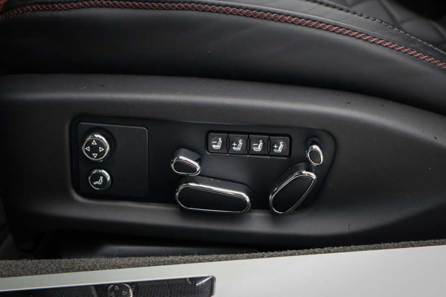 Bentley Continental GTC 4.0 V8 First Edition | NAIM | CARBON EXTERIOR & INTERIOR | ROTATING DISPLAY | SPORTUITLAAT | ADAPTIVE CRUISE | CARPLAY | DAB | H