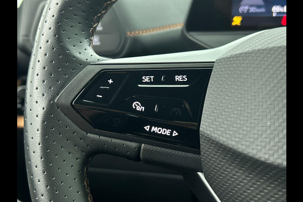 CUPRA Born Essential 62 kWh Airco ECC Navi Carplay Adaptive Cruise Control Ambient Light PDC VA + Camera