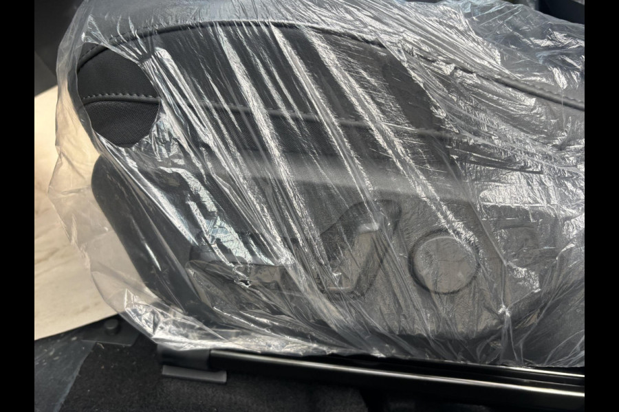 Kia Niro AIR 64kWh VAN: 43.990,- VOOR: 35.877,- UW HERFSTVOORDEEL: 8.023,- EURO | NIEUWE AUTO! | INCL. VOLLEDIGE KIA GARANTIE | RIJKLAARPRIJS