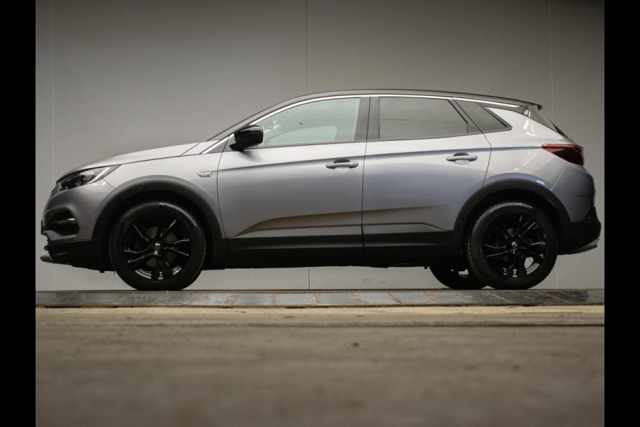 Opel Grandland X 1.2 Turbo Innovation Sport (APPLE CARPLAY,NAVI,PDC,LED,CRUISE,CLIMATE,SPORTSTOELEN,LM VELGEN,NETTE STAAT)