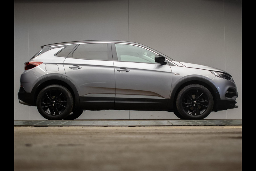 Opel Grandland X 1.2 Turbo Innovation Sport (APPLE CARPLAY,NAVI,PDC,LED,CRUISE,CLIMATE,SPORTSTOELEN,LM VELGEN,NETTE STAAT)