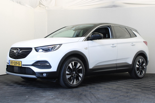 Opel Grandland X 1.2 Turbo Business Executive