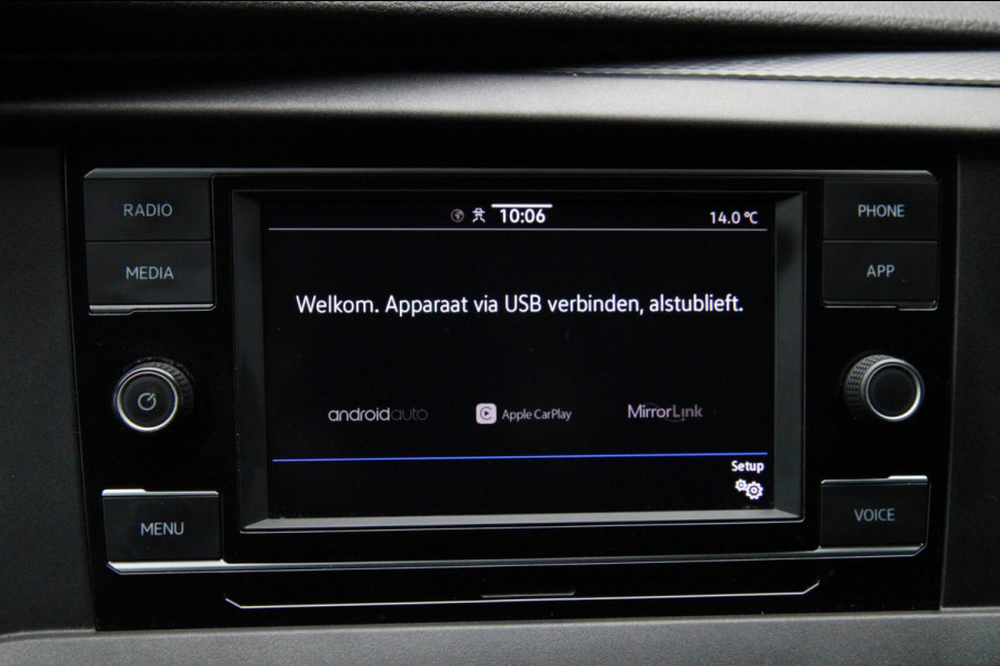 Volkswagen Transporter 2.0 TDI 110PK L2H1 Business / Camera / trekhaak / App connect / Cruise