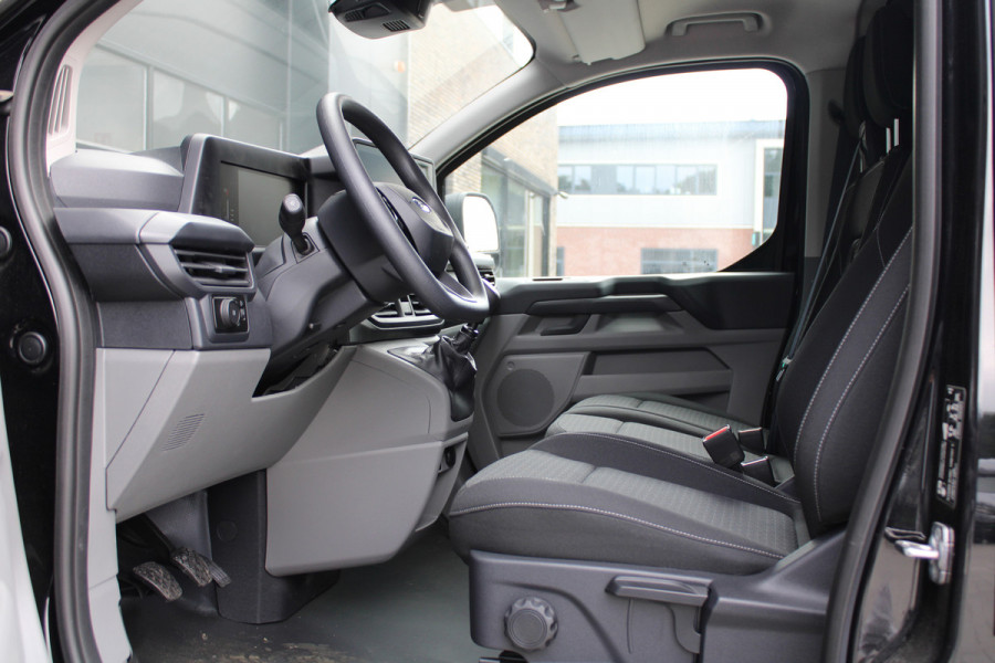 Ford Transit Custom 320 2.0 TDCI L2H1 Trend 136pk - 2x Schuifdeur - LED koplampen - Carplay - Android - Camera - Stoelverwarming - 70l tank - Rijkla Ford Transit Custom 320 2.0 TDCI L2H1 Trend 136pk - 2x Schuifdeur - LED koplampen - Carplay - Android - Camera - Stoelverwarming - 70l tank - Rijkla