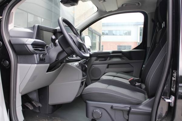 Ford Transit Custom 320 2.0 TDCI L2H1 Trend 136pk - 2x Schuifdeur - LED koplampen - Carplay - Android - Camera - Stoelverwarming - 70l tank - Rijkla Ford Transit Custom 320 2.0 TDCI L2H1 Trend 136pk - 2x Schuifdeur - LED koplampen - Carplay - Android - Camera - Stoelverwarming - 70l tank - Rijkla