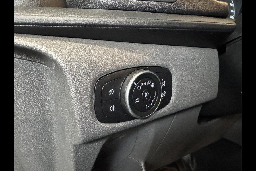 Ford Transit Custom 131pk Automaat L2H1 Trend Dubbele Cabine 2x Schuifdeur Navigatie Apple Carplay/Android Auto Cruise control Airco Euro6