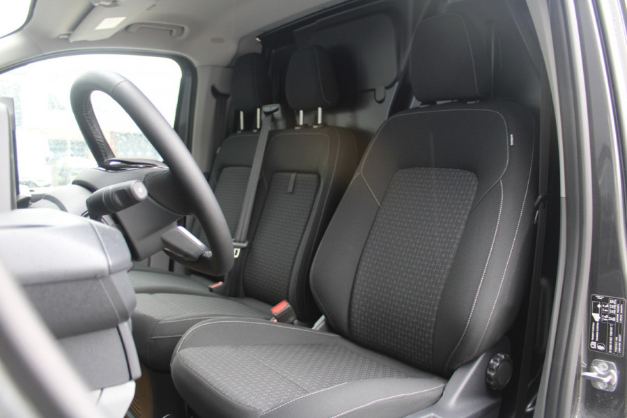 Ford Transit Custom 320 2.0 TDCI L2H1 Trend 136pk - Carplay - Android - LED koplampen - Verwarmd stuurwiel - Stoelverwarming - 70l tank - Rijklaar