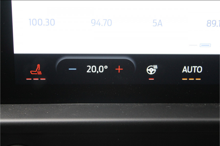 Ford Transit Custom 320 2.0 TDCI L2H1 Trend 136pk - Carplay - Android - LED koplampen - Verwarmd stuurwiel - Stoelverwarming - 70l tank - Rijklaar