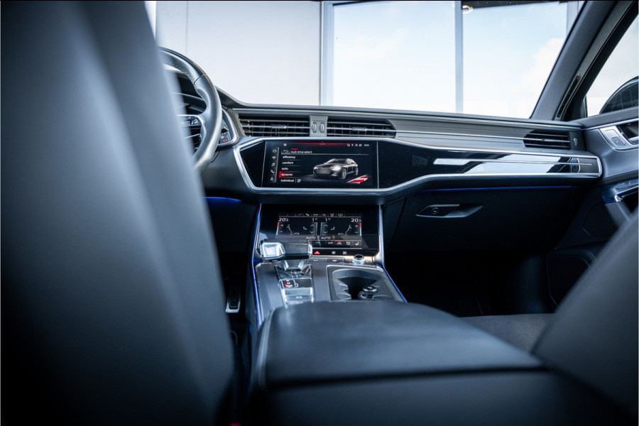 Audi A6 Avant 55 TFSI e quattro Competition - S Line | Panorama | Stoelkoeling & Massage | Elek. Trekhaak | Memory | 360 Camera