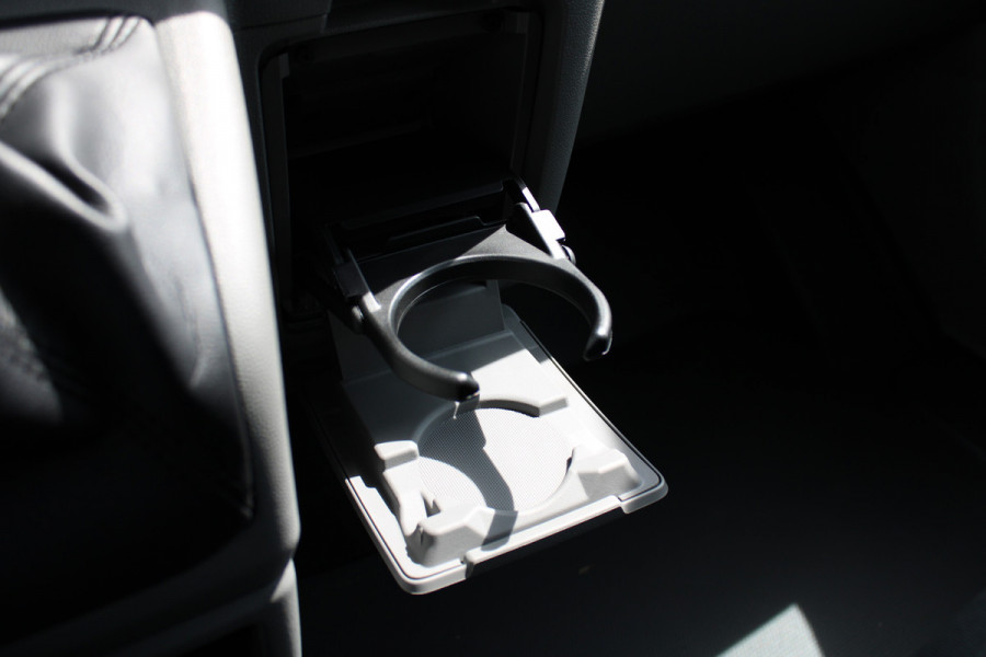 Ford Transit Custom 320 2.0 TDCI L2H1 Limited 150pk - 2x Schuifdeur - Adaptive Cruise - Verwarmd stuur - Blind spot - Navigatie - Camera - Draadloos