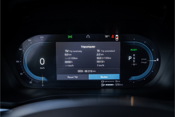 Volvo XC60 2.0 Recharge T6 AWD R-Design - Panorama | Memory | Elek. trekhaak | 360 Camera | Climate Pack