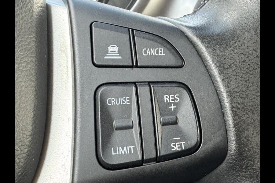 Suzuki Vitara 1.4 Boosterjet Hybrid Adaptive cruise Climate control Apple / Android Stoelverwarming Camera Dodehoekdetectie