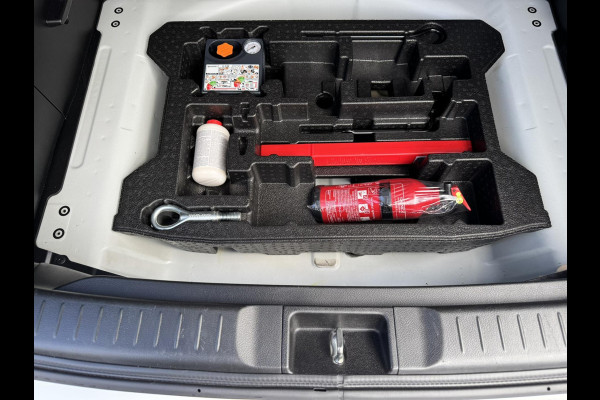 Suzuki Vitara 1.4 Boosterjet Hybrid Adaptive cruise Climate control Apple / Android Stoelverwarming Camera Dodehoekdetectie