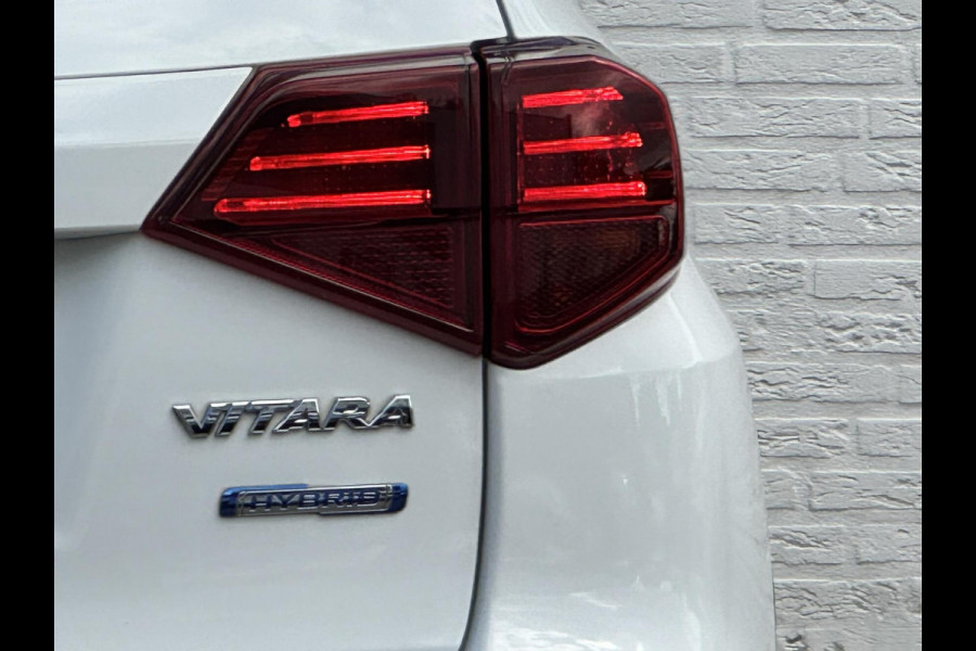 Suzuki Vitara 1.4 Boosterjet Hybrid Adaptive cruise Climate control Apple / Android Stoelverwarming Camera Dodehoekdetectie
