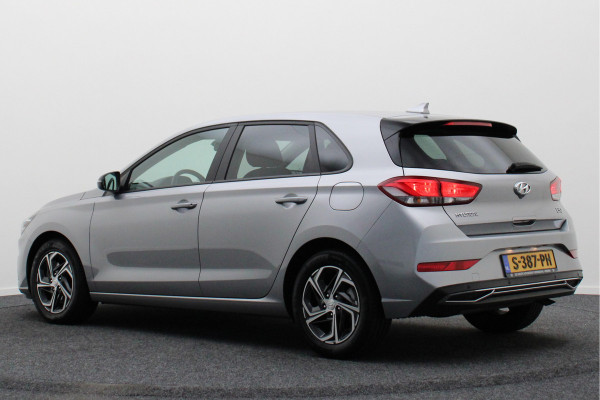 Hyundai i30 1.0 T-GDi MHEV Comfort Camera, Apple Carplay, Stuur-/Stoelverw., LED, DAB, 16"