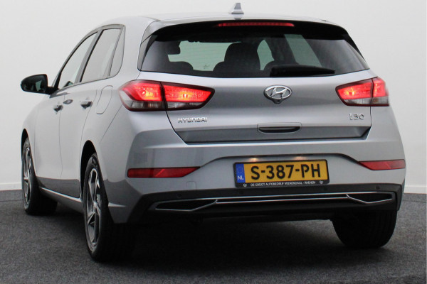 Hyundai i30 1.0 T-GDi MHEV Comfort Camera, Apple Carplay, Stuur-/Stoelverw., LED, DAB, 16"