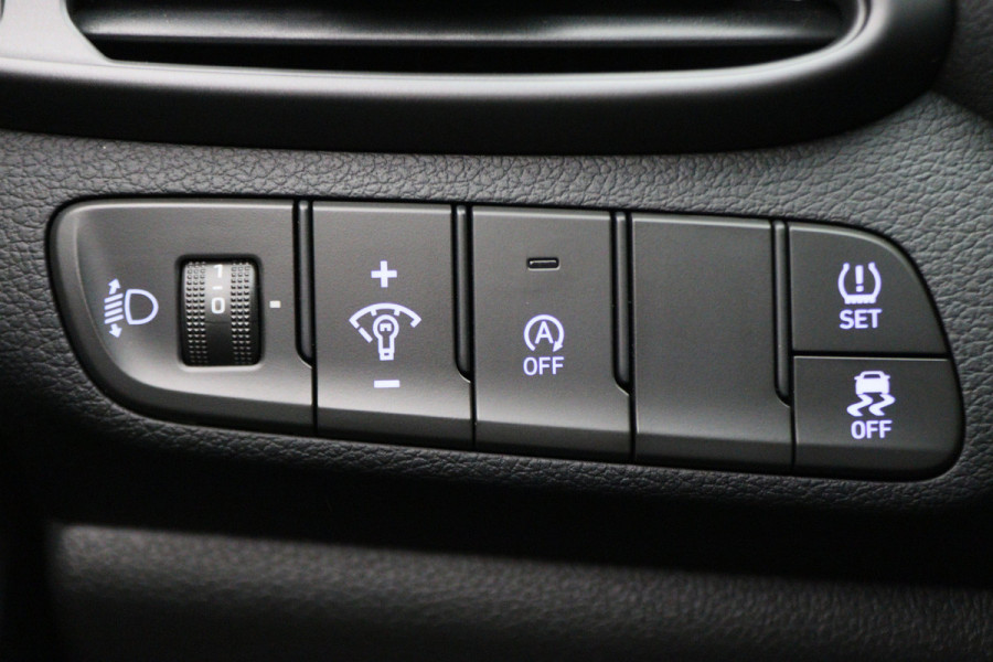 Hyundai i30 1.0 T-GDi MHEV Comfort Camera, Apple Carplay, Stuur-/Stoelverw., LED, DAB, 16"