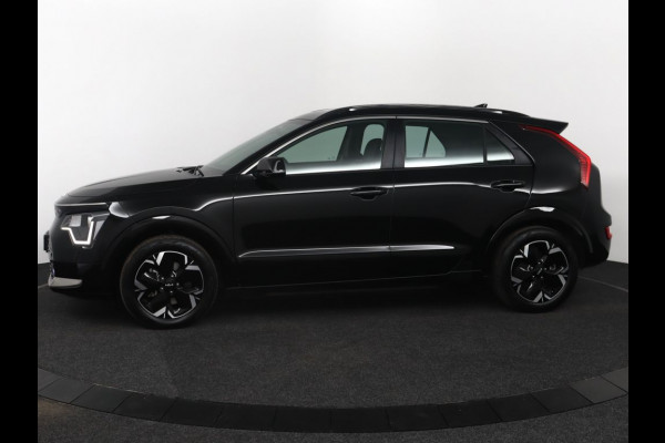 Kia Niro EV DynamicLine 64.8 kWh - SOH 98,3% - Stoel-/stuurverwarming - Navigatie - Cruise Control - Climate Control - Keyless Fabrieksgarantie tot 02-2030