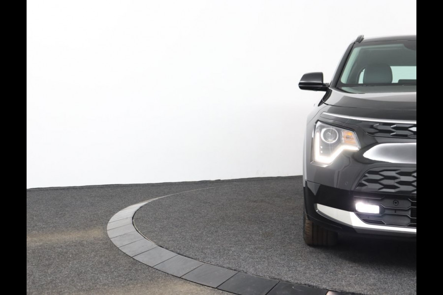 Kia Niro EV DynamicLine 64.8 kWh - SOH 98,3% - Stoel-/stuurverwarming - Navigatie - Cruise Control - Climate Control - Keyless Fabrieksgarantie tot 02-2030