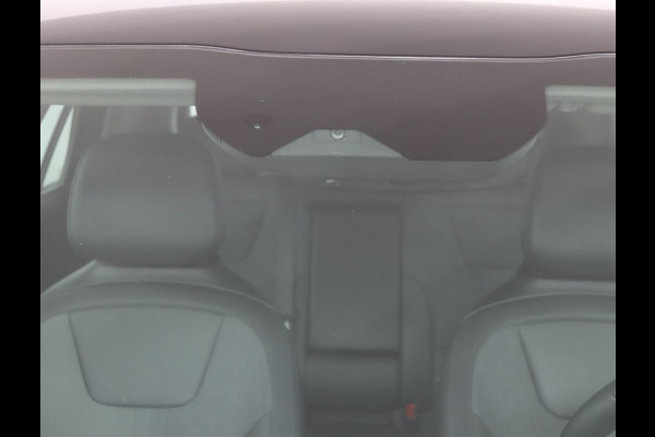 Kia Niro EV DynamicLine 64.8 kWh - SOH 98,3% - Stoel-/stuurverwarming - Navigatie - Cruise Control - Climate Control - Keyless Fabrieksgarantie tot 02-2030