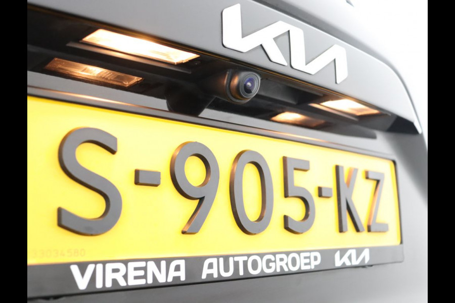 Kia Niro EV DynamicLine 64.8 kWh - SOH 98,3% - Stoel-/stuurverwarming - Navigatie - Cruise Control - Climate Control - Keyless Fabrieksgarantie tot 02-2030