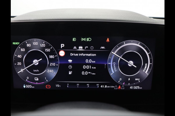 Kia Niro EV DynamicLine 64.8 kWh - SOH 98,3% - Stoel-/stuurverwarming - Navigatie - Cruise Control - Climate Control - Keyless Fabrieksgarantie tot 02-2030